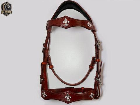 Handmade Leather Horse Tack with Medieval and Elegant Design: Baroque Bridle Vienna